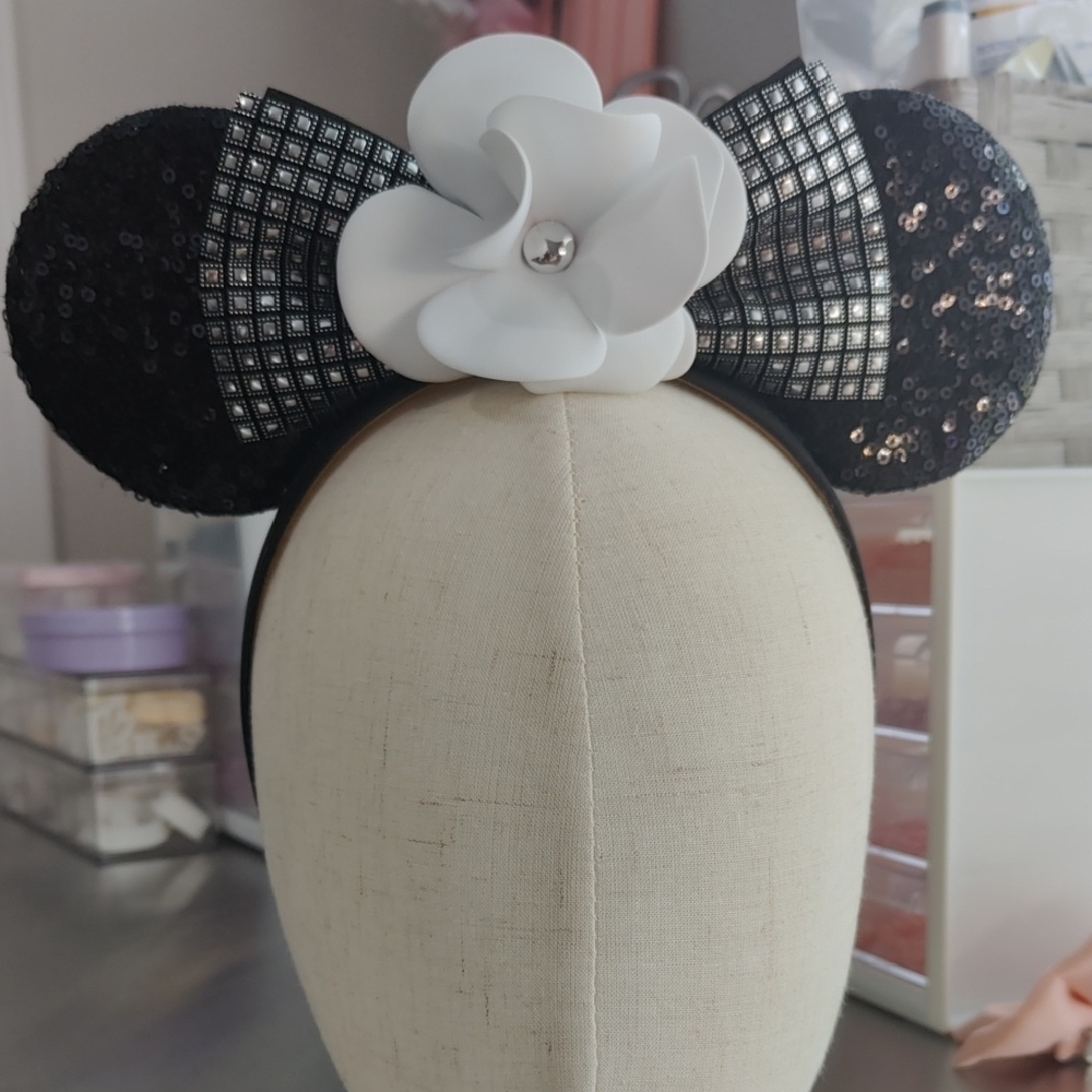 Black and White Sequin Mouse Ears Headband